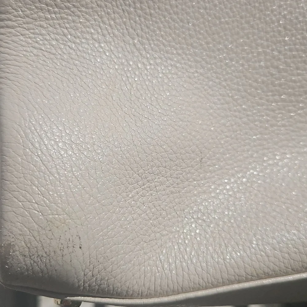 Kate Spade Pebbled Leather Shoulder Bag Cream Chain Strap
